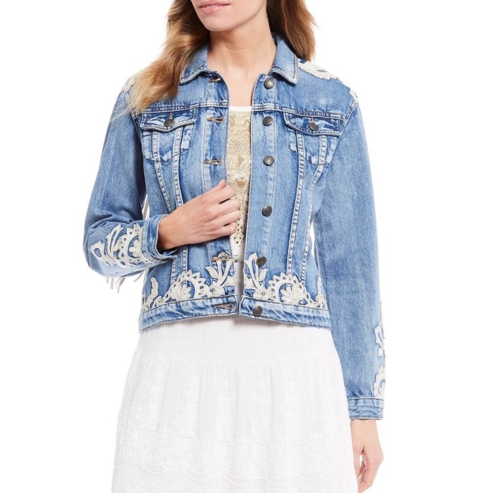 Reba Denim Jean Jacket Fringe‎ Lace Embellished Western Boho
Festival Small